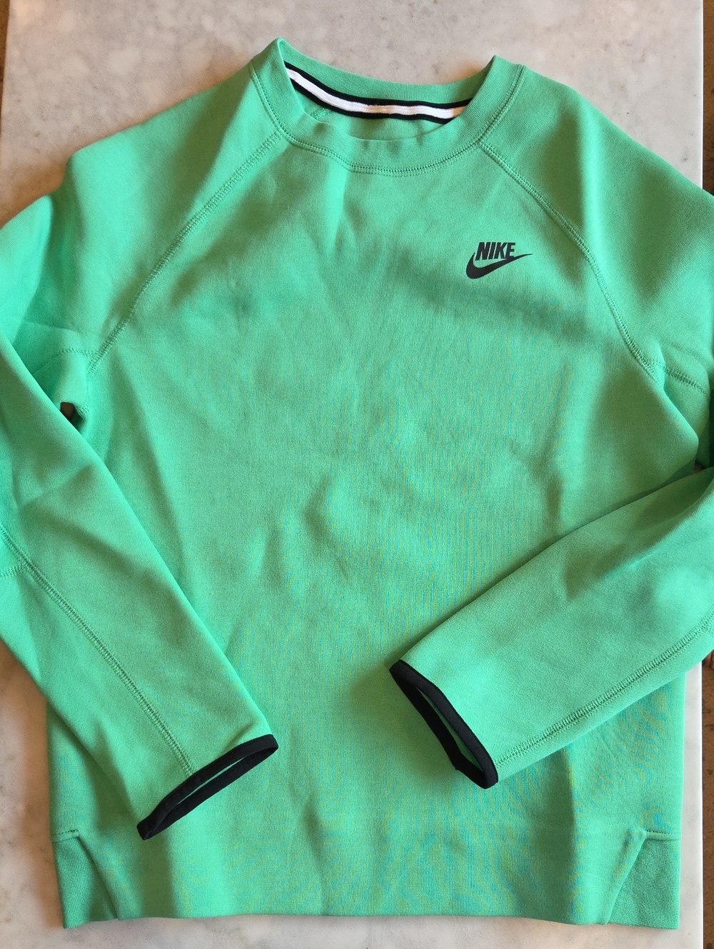 Nike Tech Fleece Electirc Mint Crewneck Sweatshirt